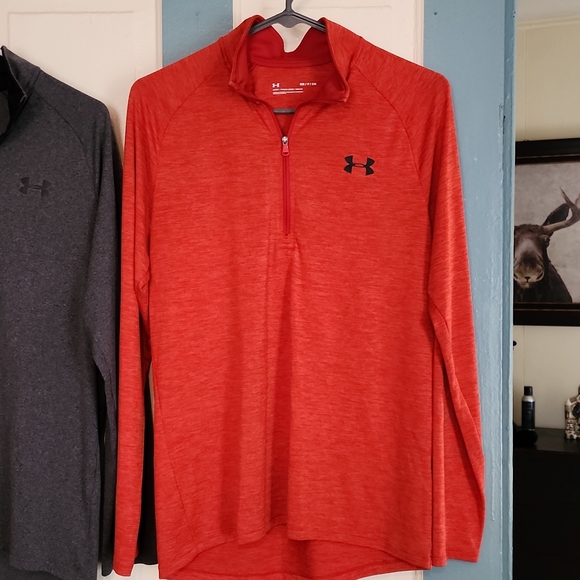 3 small under Armour half zipper - Picture 4 of 6